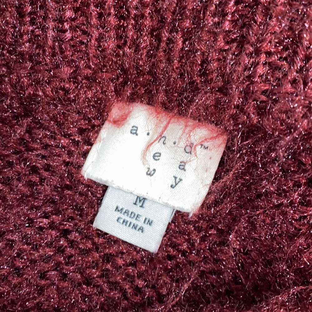 A NEW DAY red fuzzy balloon sleeve sweater Medium - Picture 6 of 7